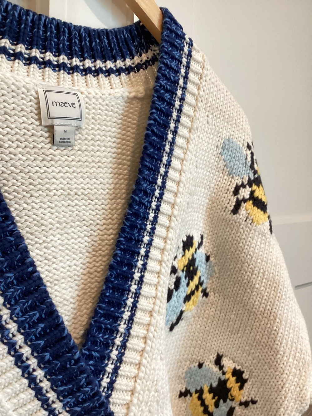 Anthropologie Bee Cardigan Sweater Maeve Icon Chunky New Medium Ivory Bumblebee - Picture 6 of 15